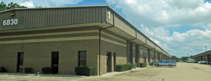 Loading docks make any Office/Warehouse more versatile and attractive as an investment for investors.