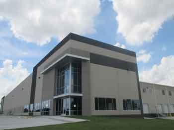 We are industrial property investors and warehouse buyers in Houston.